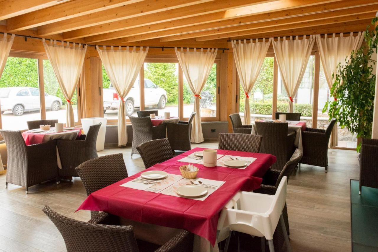Hotel Bungalows Europa Domaso Luaran gambar