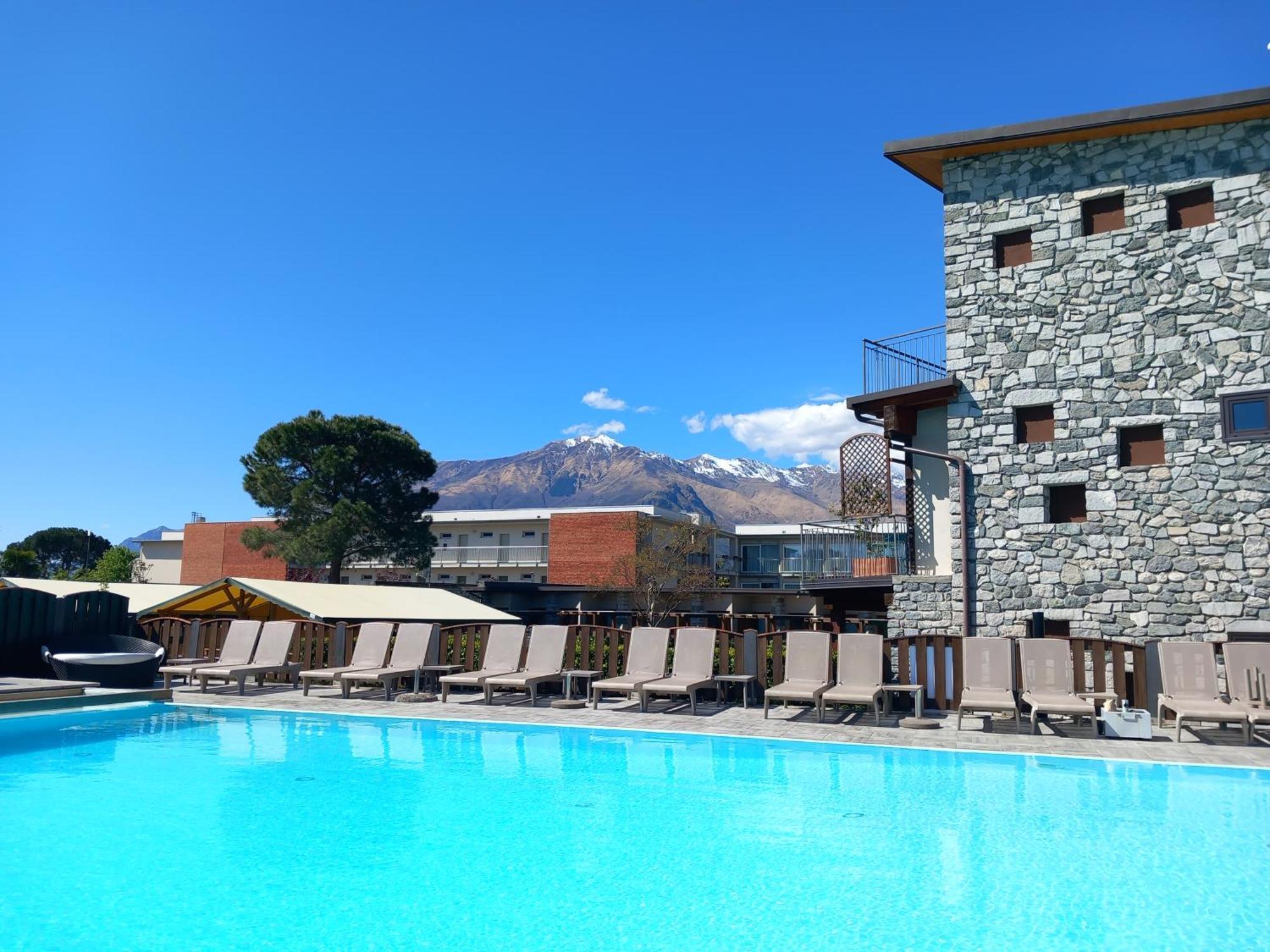 Hotel Bungalows Europa Domaso Luaran gambar