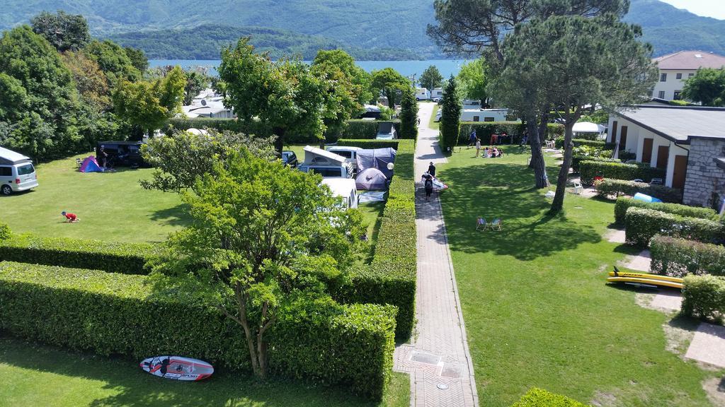 Hotel Bungalows Europa Domaso Luaran gambar